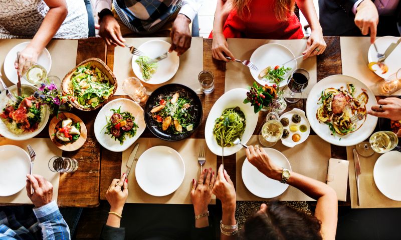 会食
